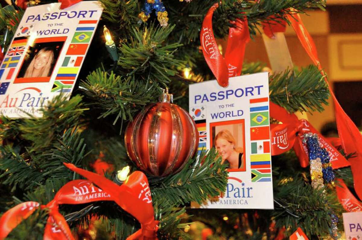 Au pairs embrace spirit of giving