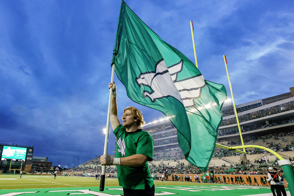 The UNT Mean Green host the No. 24-ranked USF Bulls on ESPN2 this Friday night. 