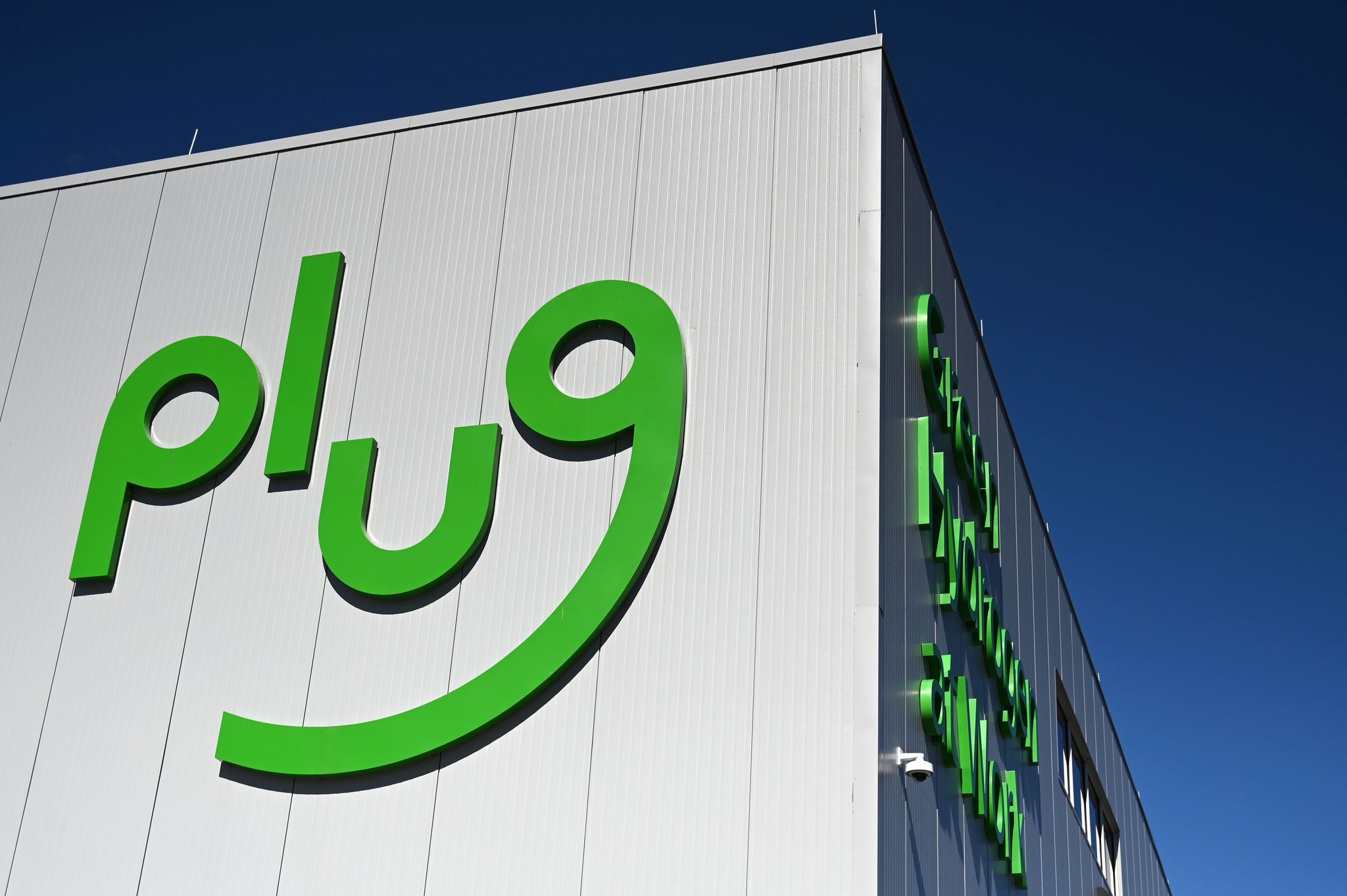 Plug Power Plug Power's new CEO says fuel cell maker at 'inflection point'