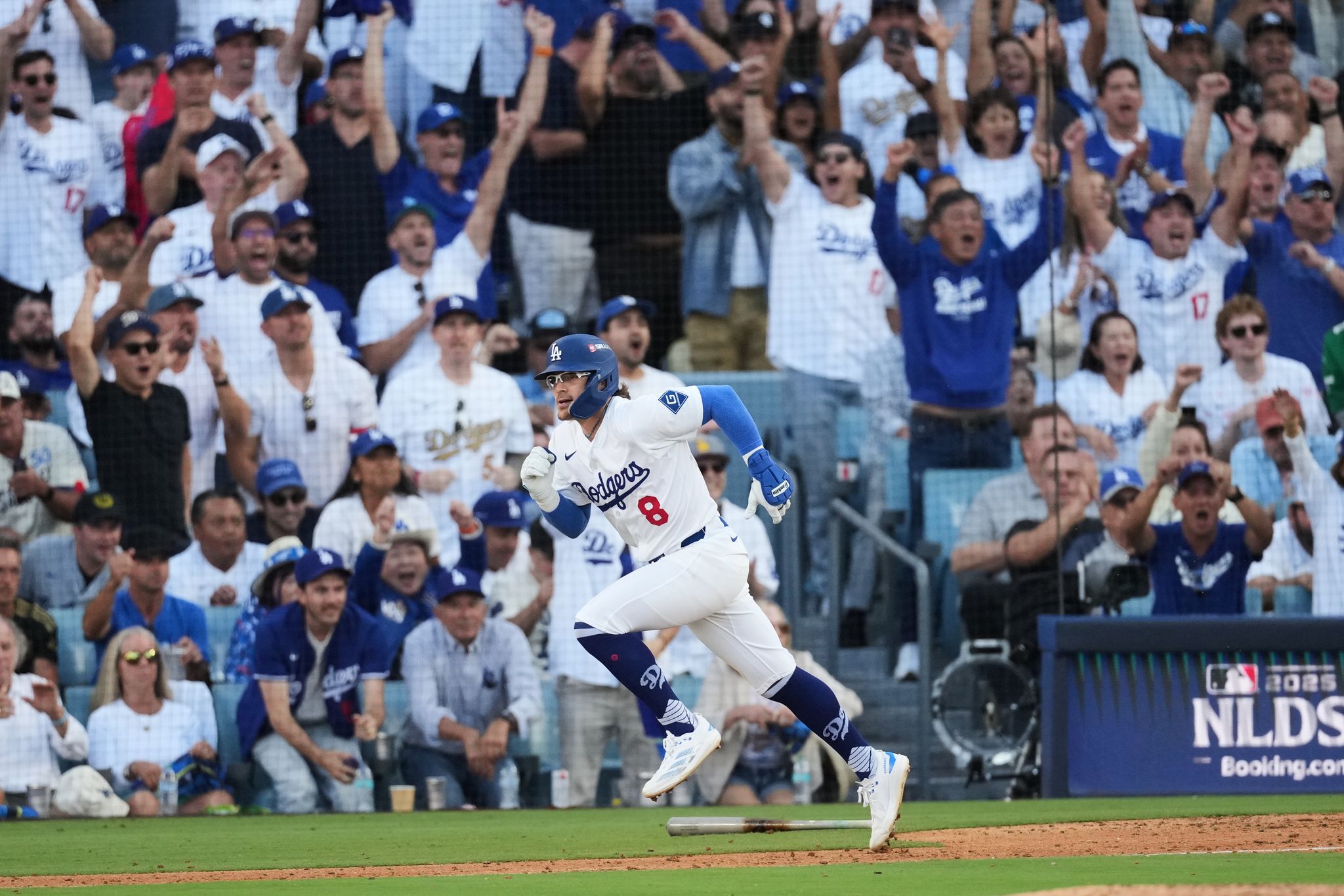 The Dodgers in action, showcasing their defensive prowess