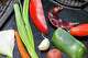 Várias cozinhas e culturas possuem ingredientes diferentes que constituem seus aromáticos básicos.