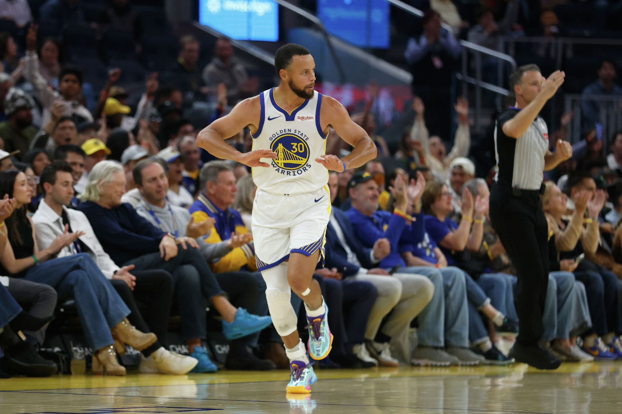Warriors' Steph Curry could be NBA's biggest beneficiary of new rule