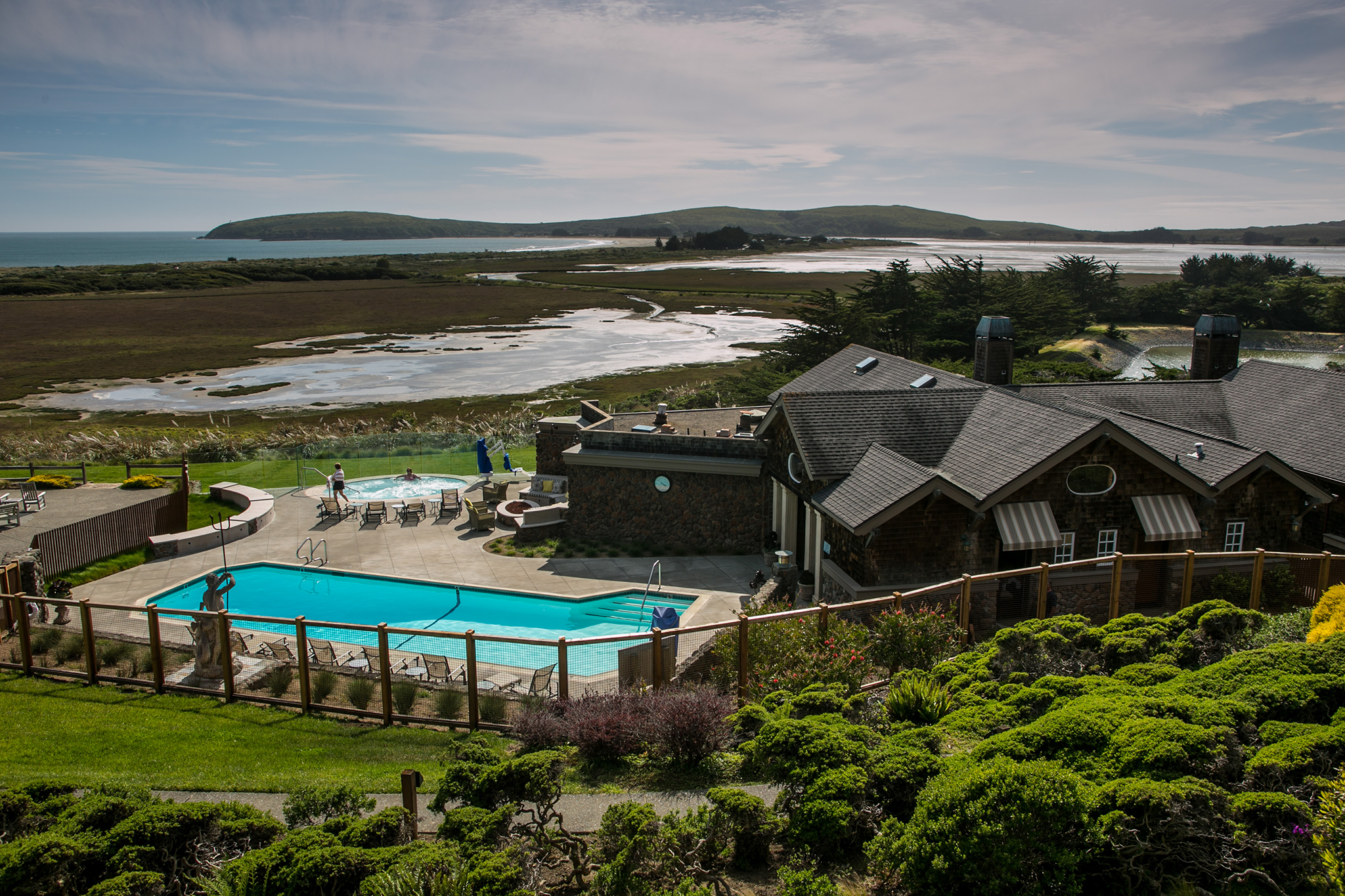 Bay Area hotel ranked best hotel for second year in a row