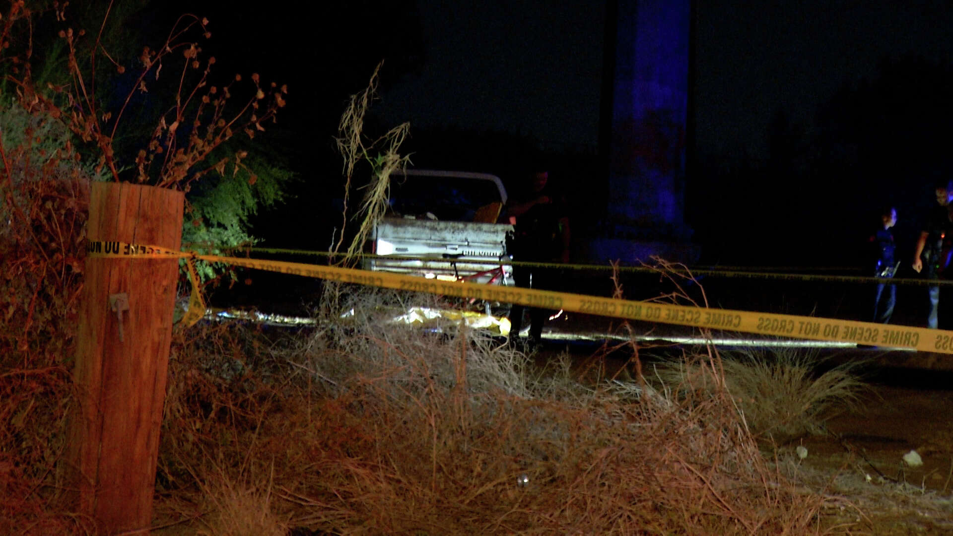 San Antonio police: Man dead after East Side shooting