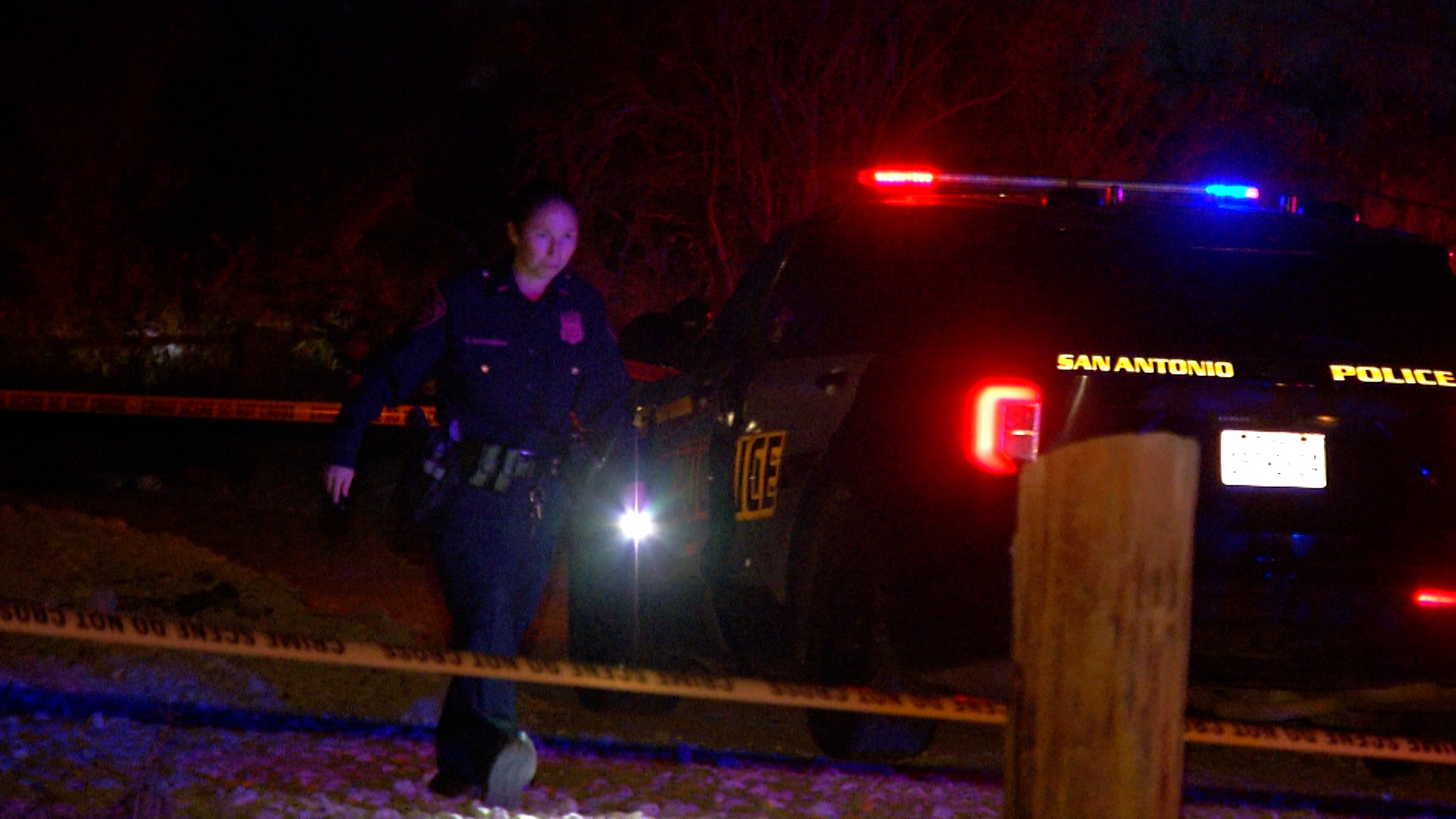 San Antonio police: Man dead after East Side shooting
