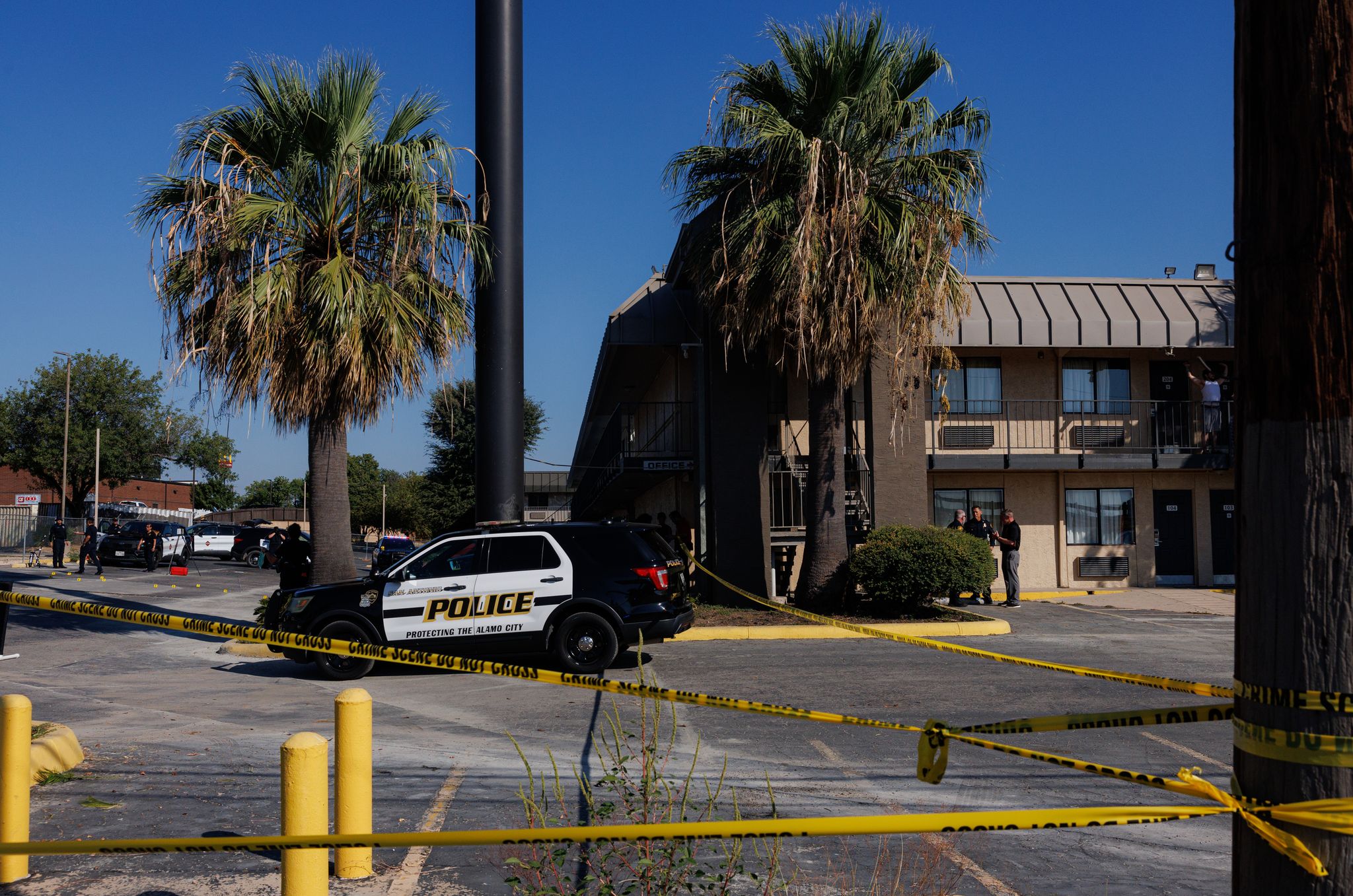 San Antonio police officers hurt in shooting leave hospital