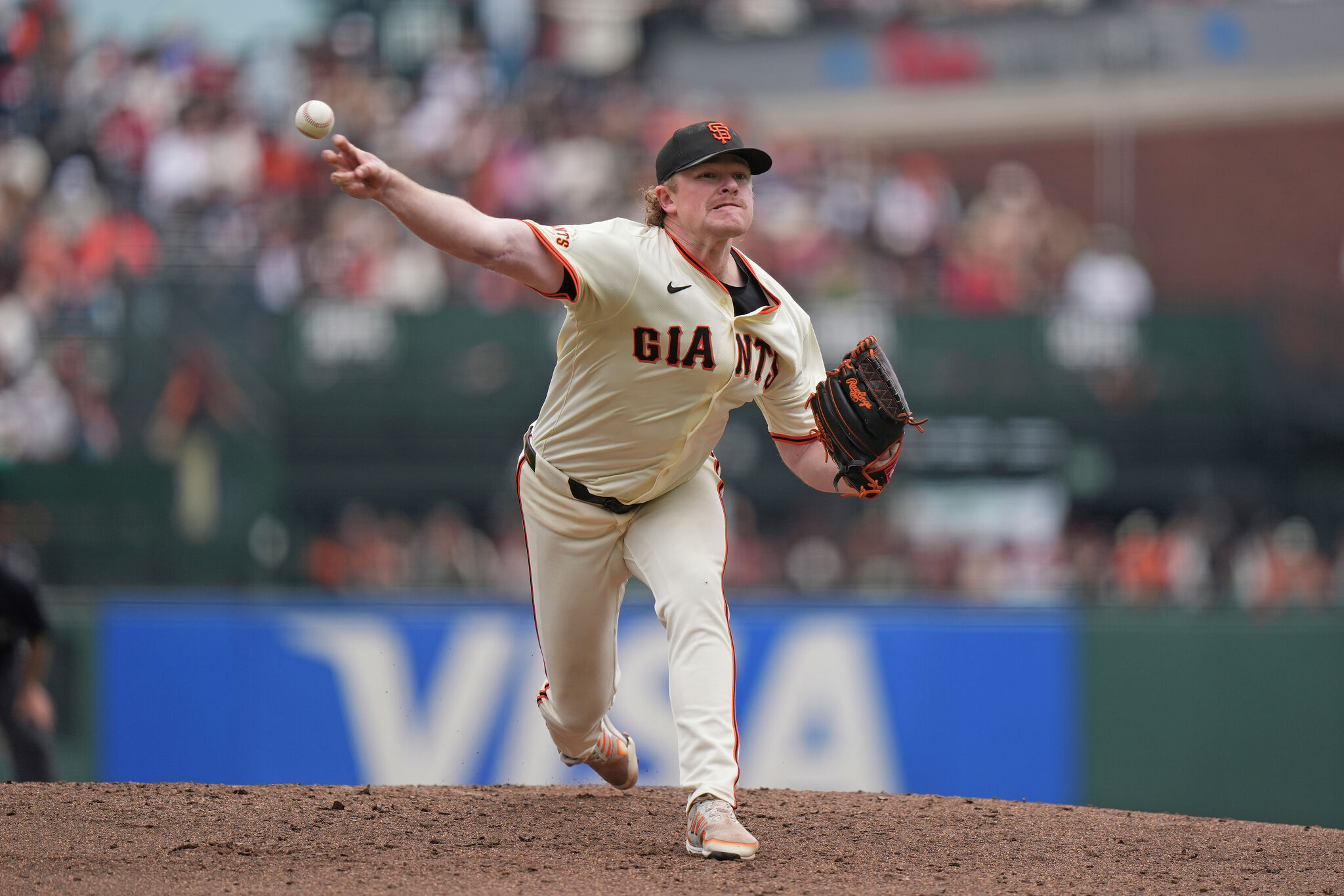 Dodgers pitcher credits SF Giants star for his strong playoff outings