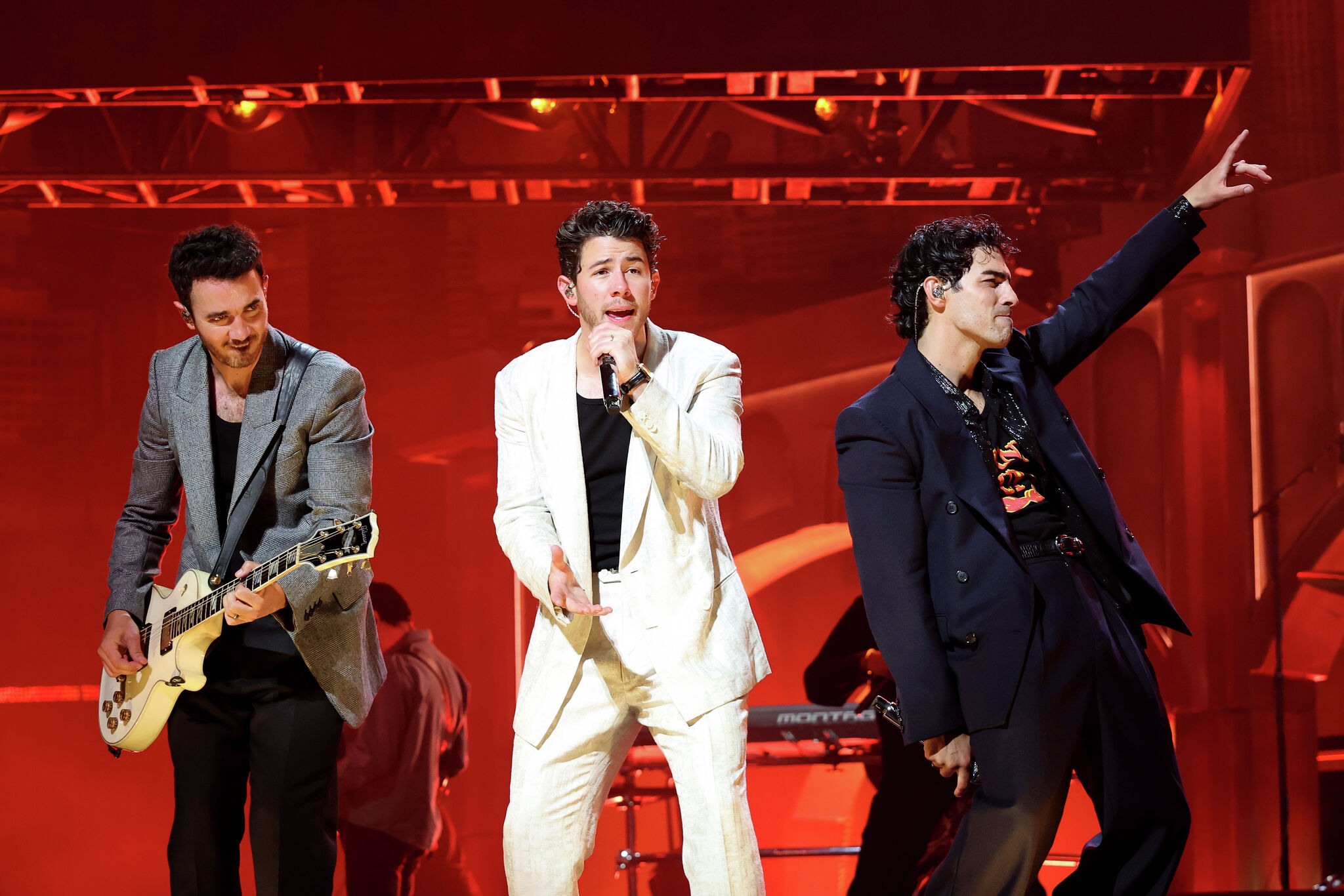 Will an A-list star crash Jonas Brothers' San Antonio show?