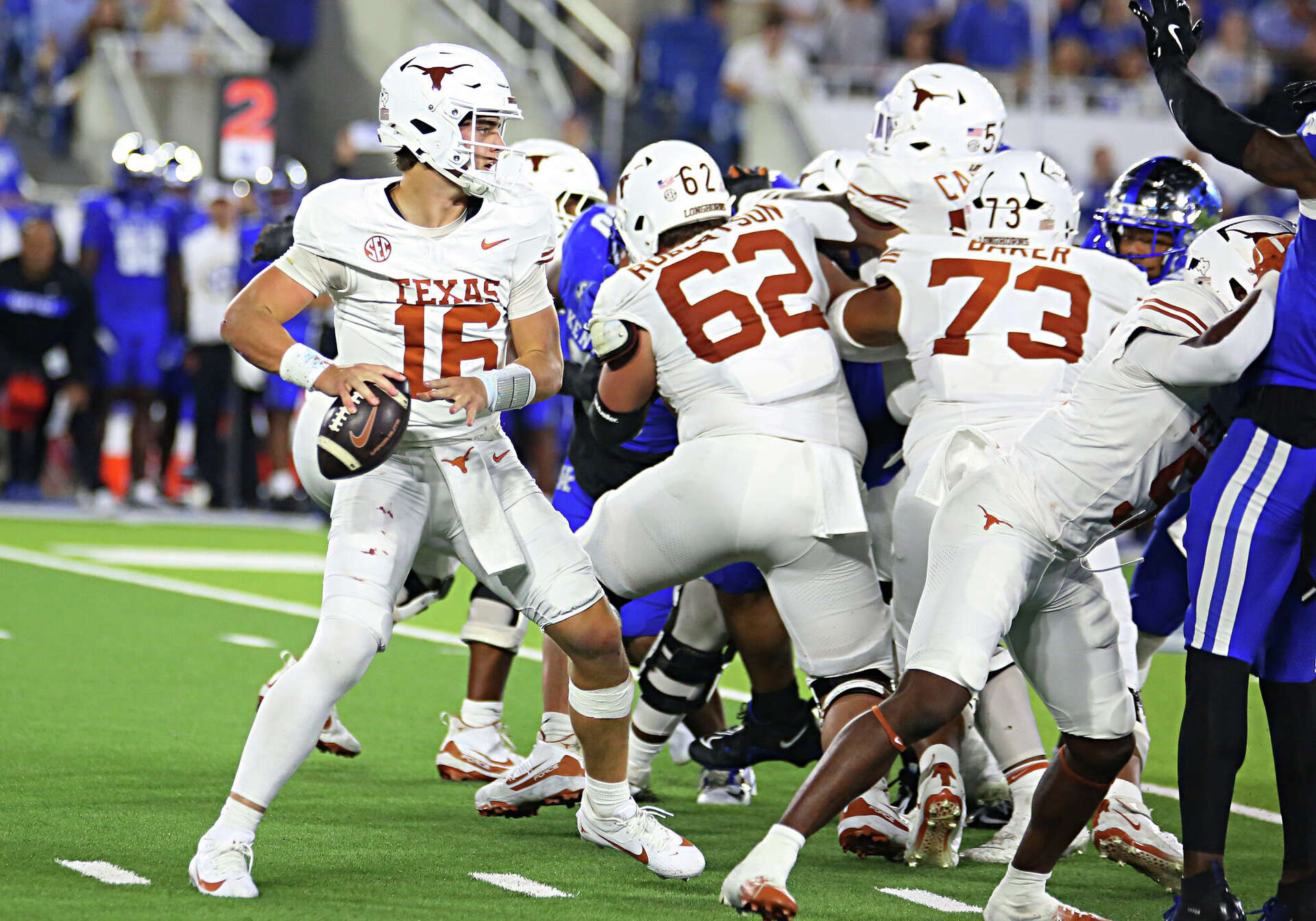 Texas football vs Kentucky: Best photos from 2025 game in Lexington