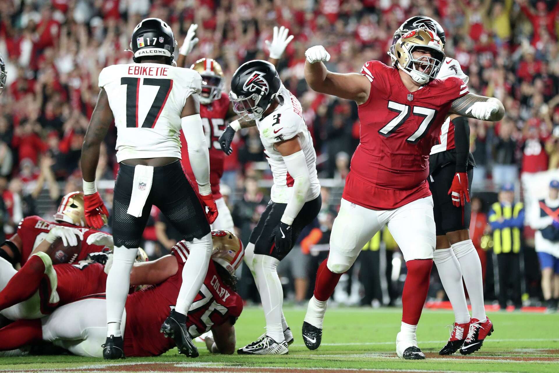 Did the 49ers get away with an illegal move on McCaffrey's final TD?