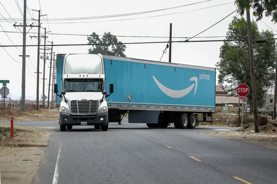 Amazon warehouse in Ontario