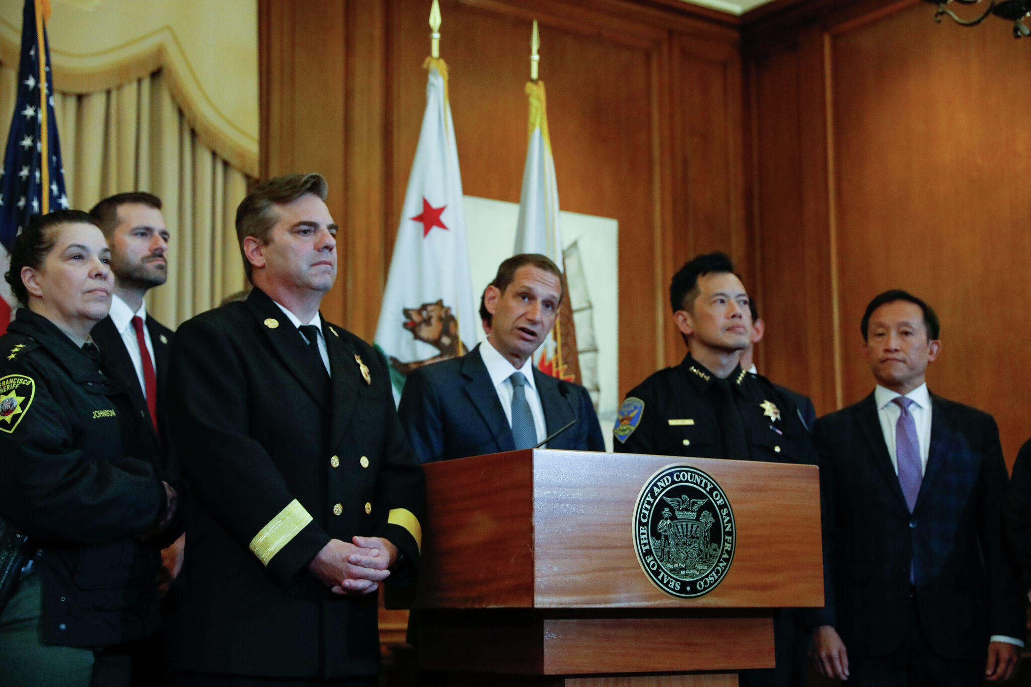 Trump calls off planned federal ‘surge’ in S.F., but plans for Bay Area immigration crackdown unclear - San Francisco Chronicle