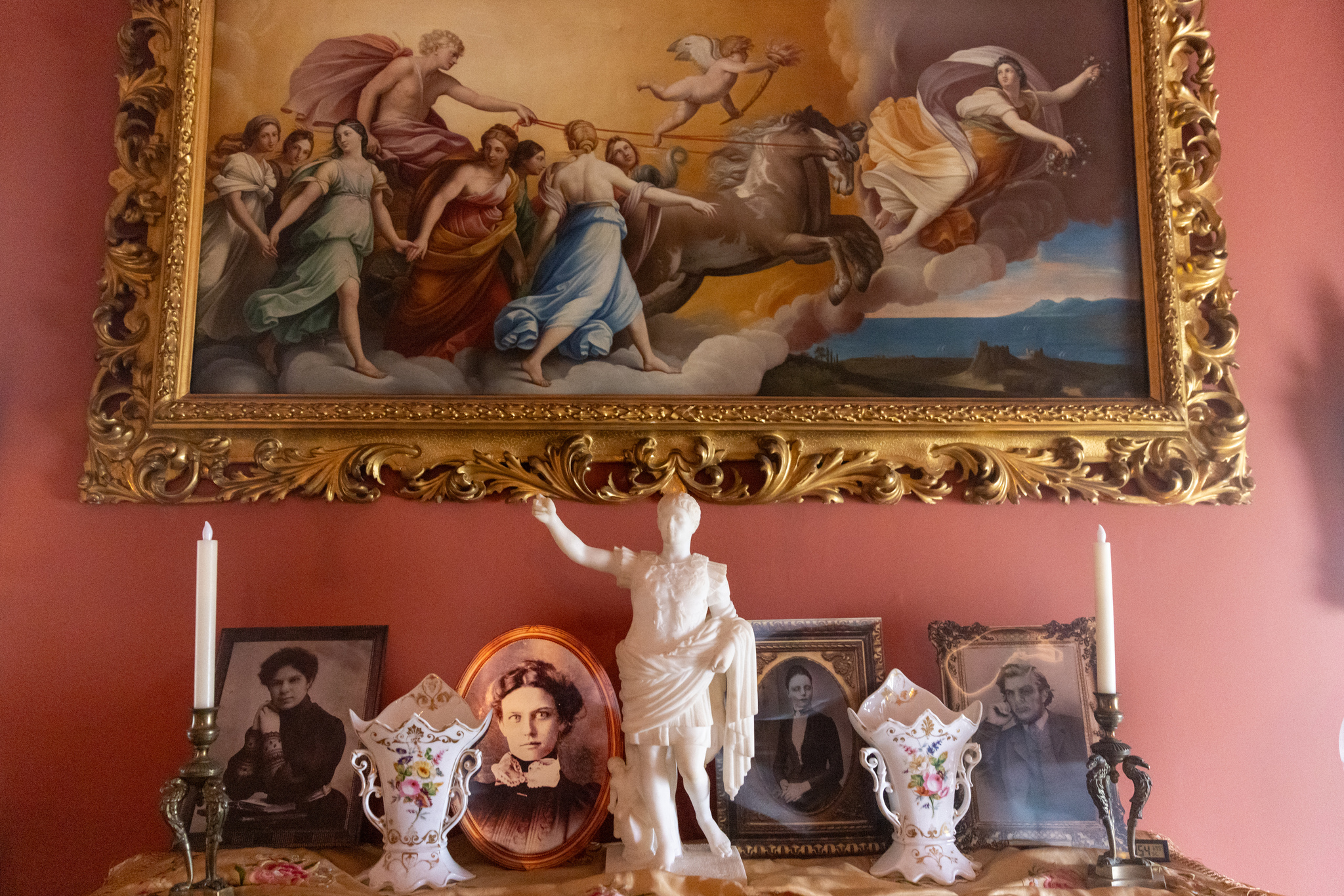 Rare Bay Area Victorian mansion might need to 'get rid of everything'