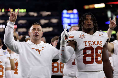 Steve Sarkisian eyes NFL gig. Can Texas Longhorns keep coach?