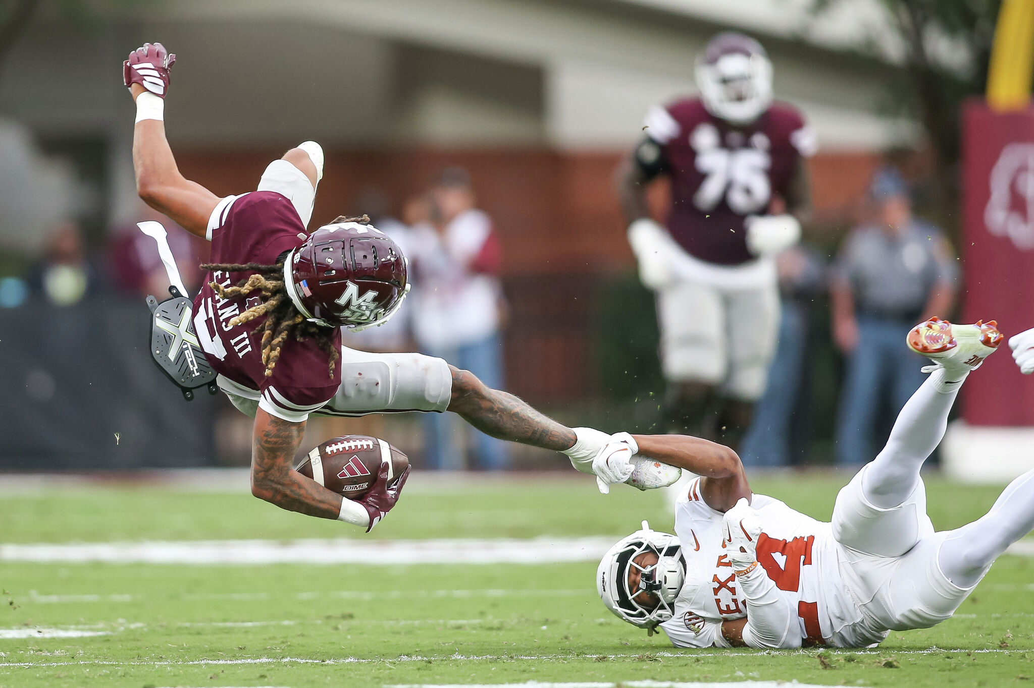 Texas Longhorns vs Mississippi State Bulldogs: Photos from 2025 game