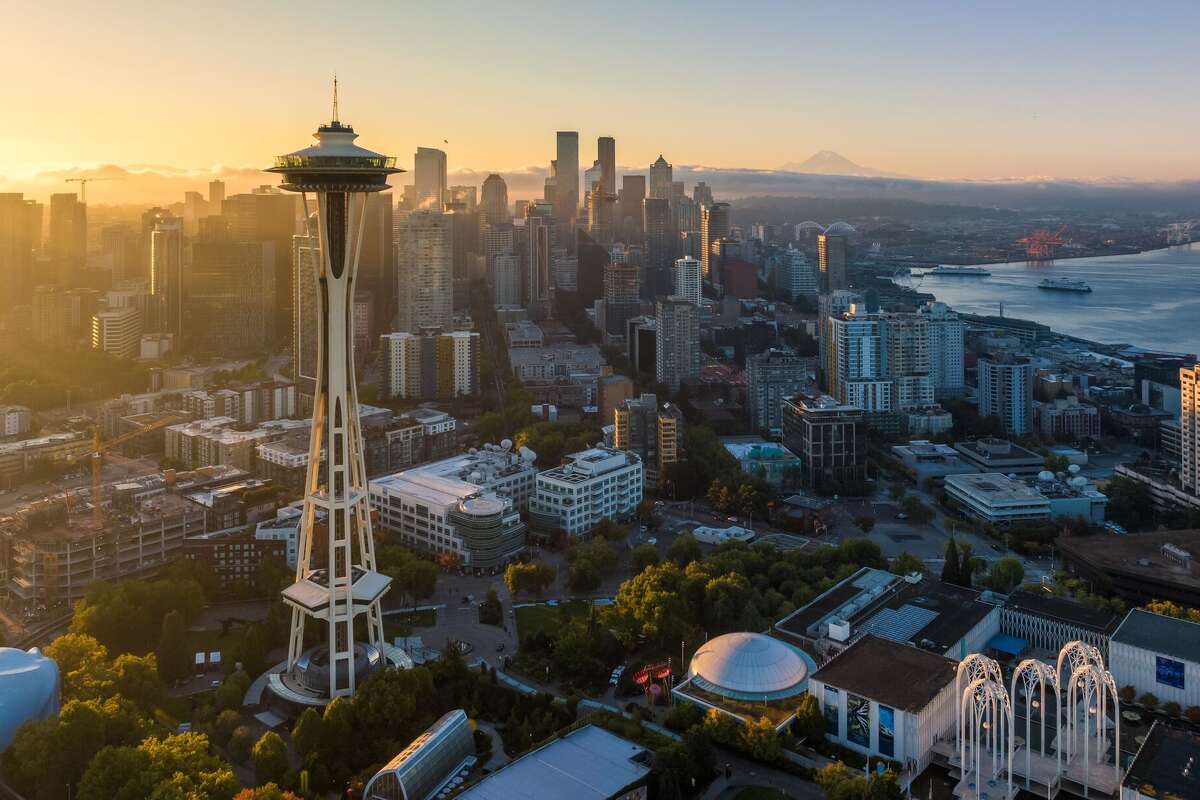 A chain restaurant straight out of the Seattle area has arrived in Texas, debuting at the Katy Asian Town development.