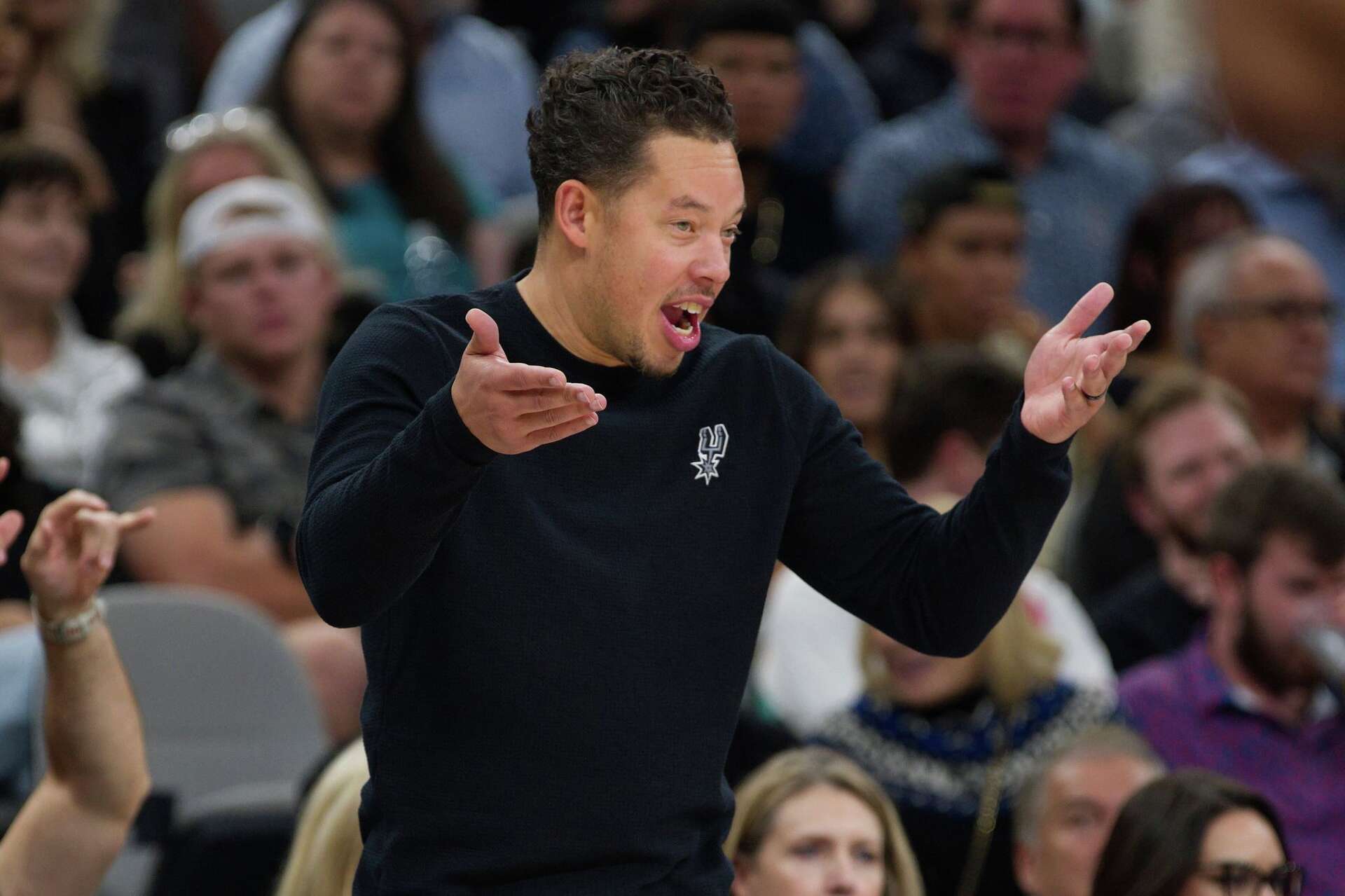 In first season as head coach, Mitch Johnson firmly in control of Spur