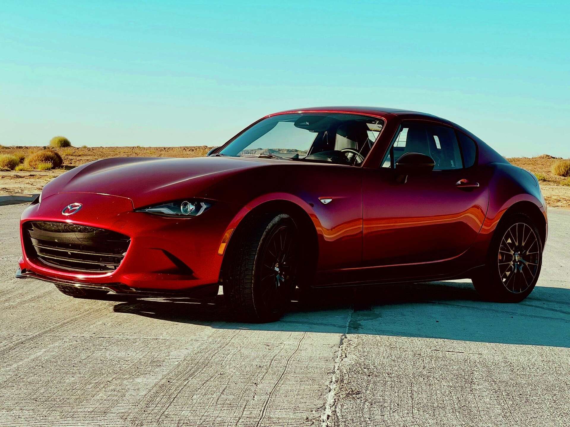2025 MX-5 RF Club delivers lightweight thrills under $45K