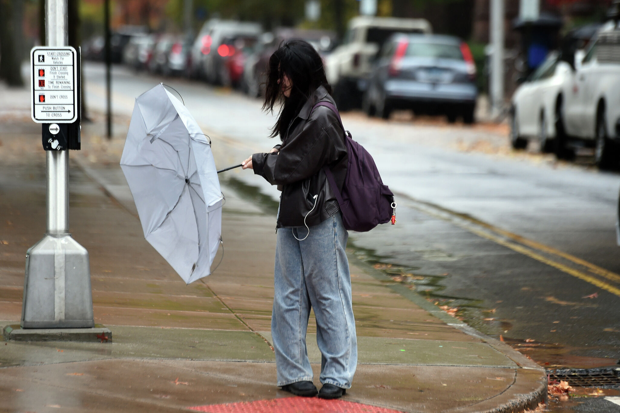 Thousands of CT power outages expected as storm will bring high winds