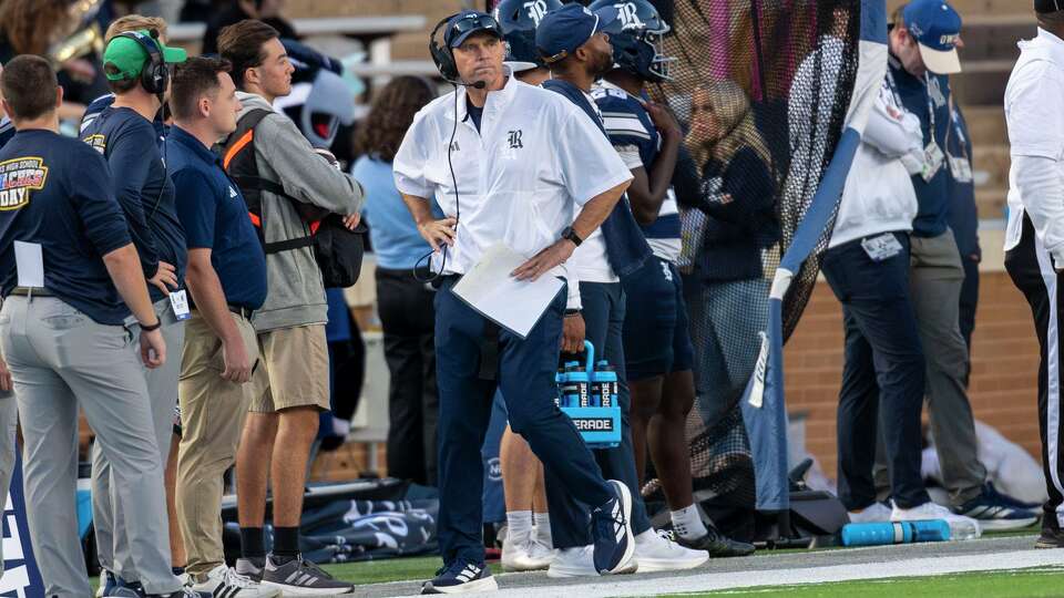 Rice University football coach Scott Abell watches from the sideline in the first half of a college football game against Memphis at Rice University in Houston, Friday, Oct., 31, 2025.