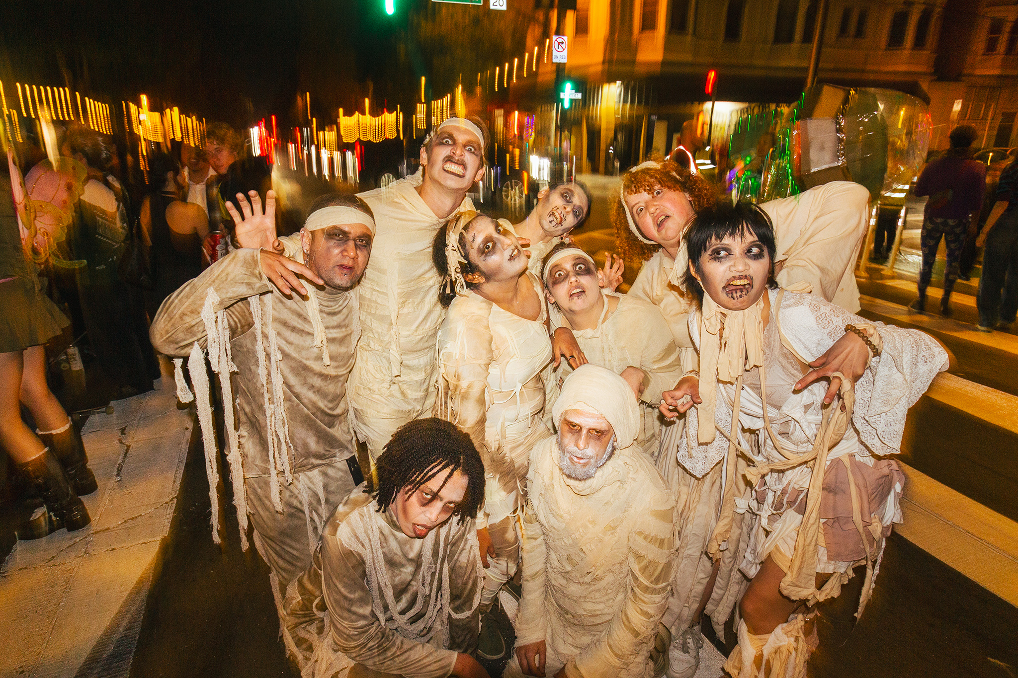 Thousands swarm Mission District streets for unofficial SF Halloween parade