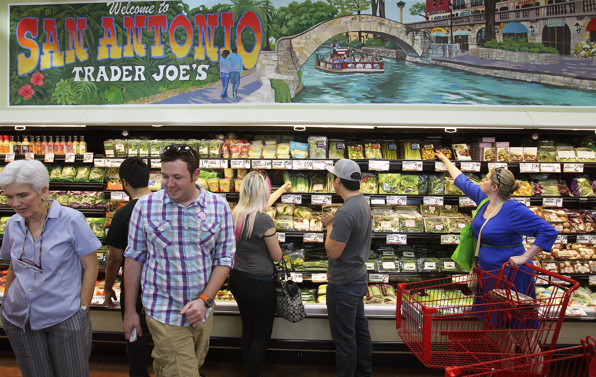 Major Texas grocers recall jalapeno products amid salmonella outbreak