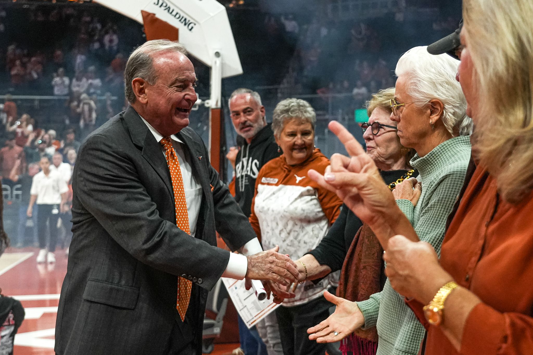 No. 4 Texas hosts No. 23 Georgia for Vic Schaefer's "10K for 10K game"