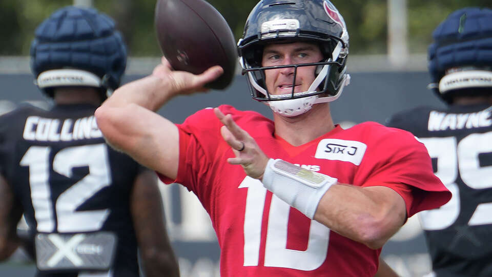 Houston Texans Davis Mills is shown during practice in Houston Thursday, Nov. 6, 2025.