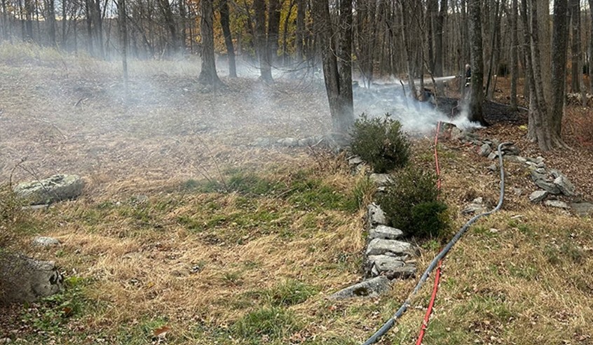 Threat of brush fires remains high in Connecticut Monday, DEEP warns