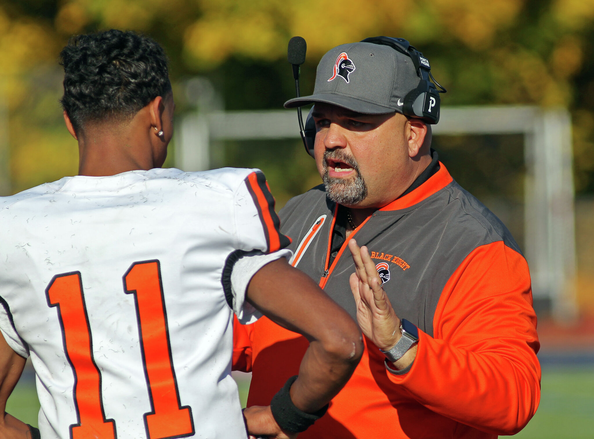 Connecticut high school football coach resigns during game after exchanges with players