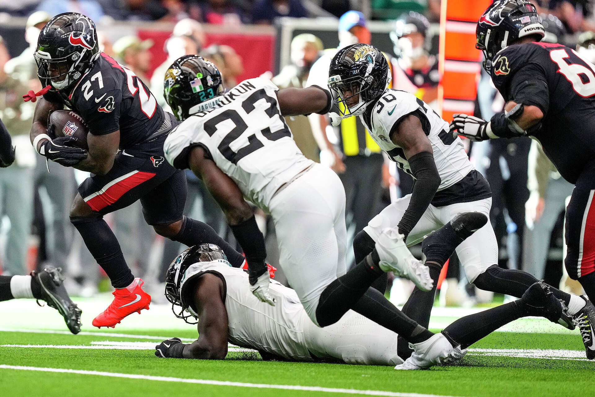 Houston Texans' rookie Woody Marks taking lead role in backfield