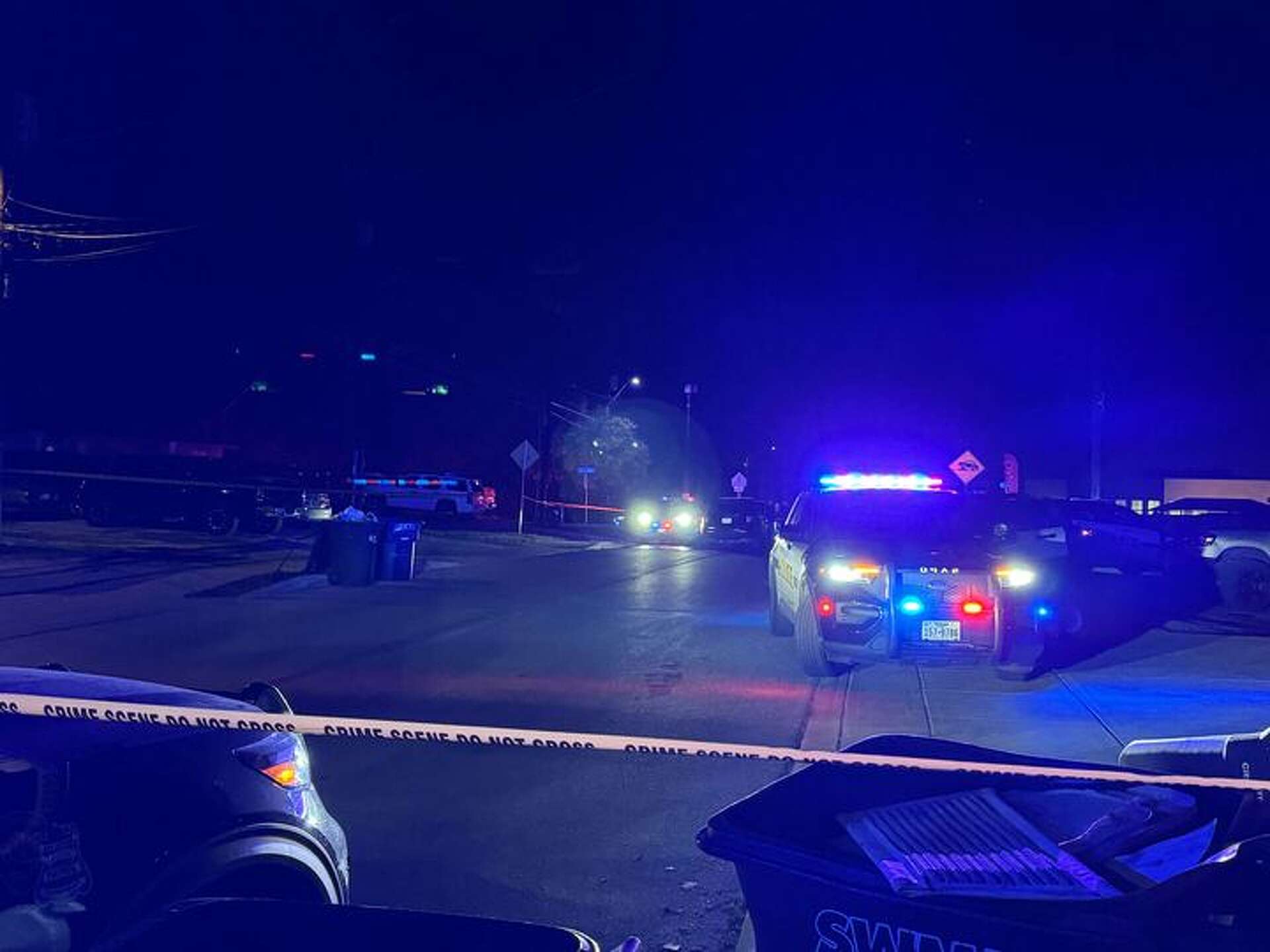 San Antonio road rage shooting leaves one man dead, police say