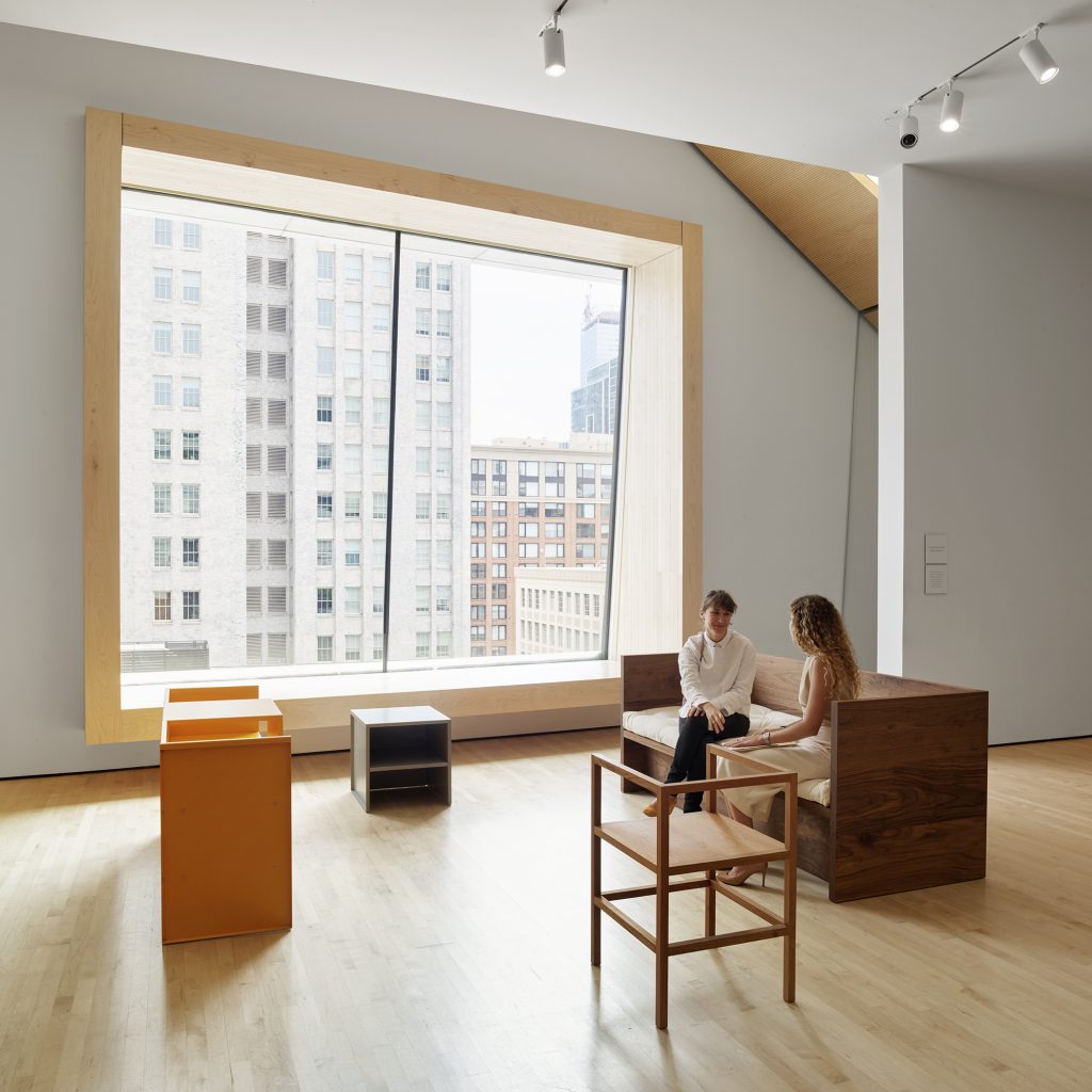 Reading Donald Judd furniture at SFMOMA
