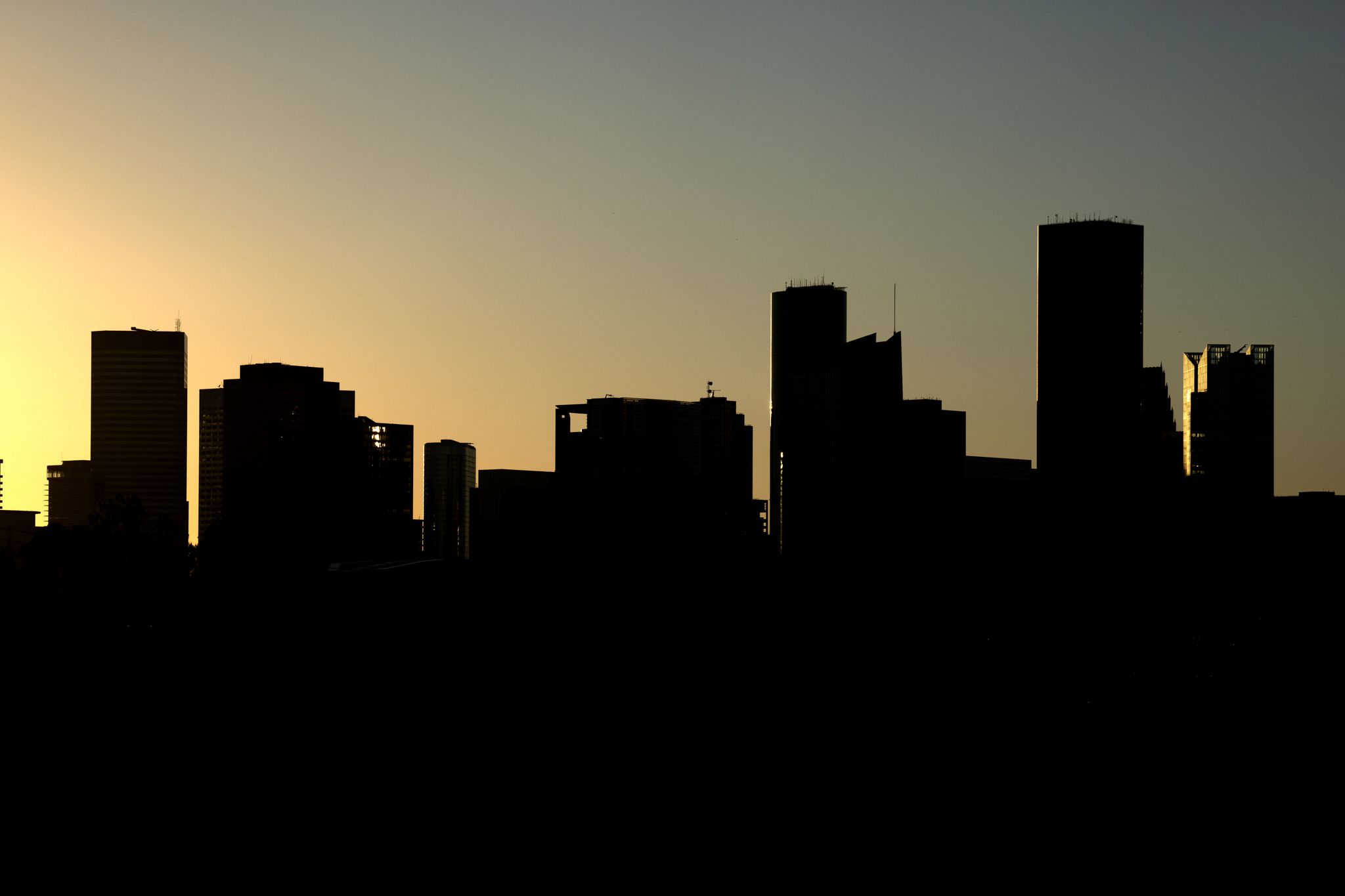 https://s.hdnux.com/photos/01/55/17/60/28638212/3/rawImage.jpg