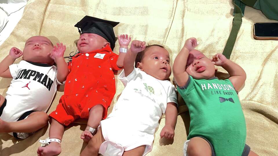Rare natural quadruplets born in Texas to mom of three
