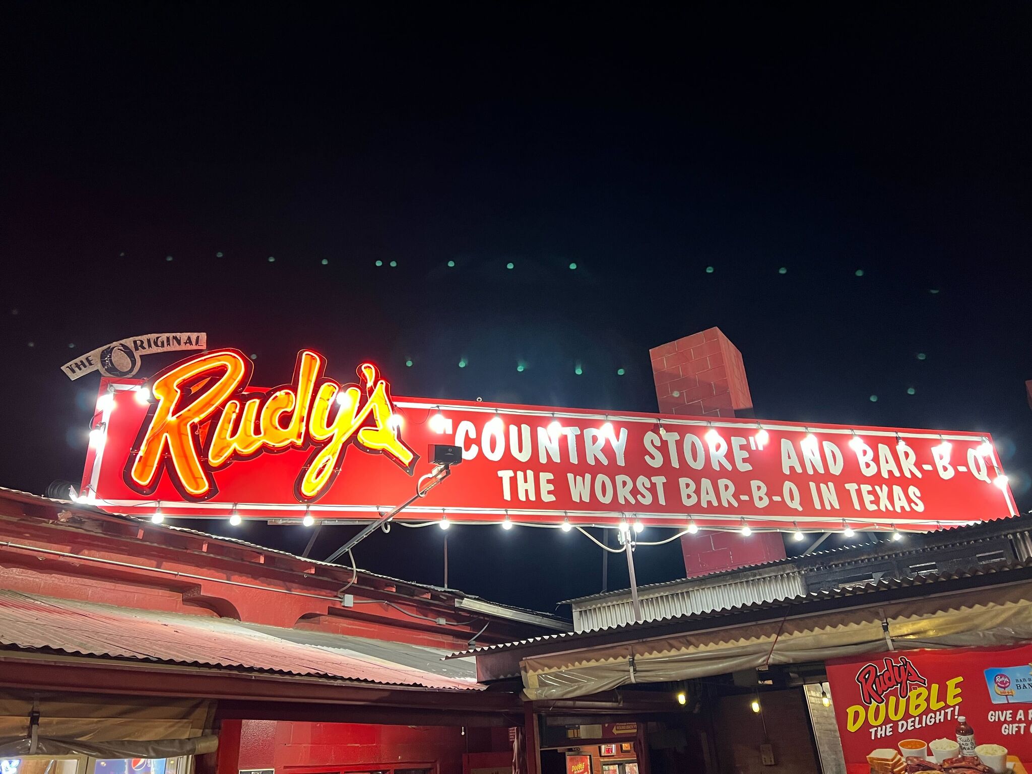 Is Rudy's barbecue actually the 'worst bar-b-q- in Texas'?