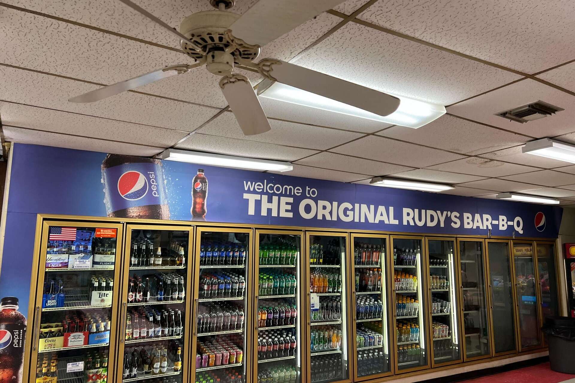 Is Rudy's barbecue actually the 'worst bar-b-q- in Texas'?