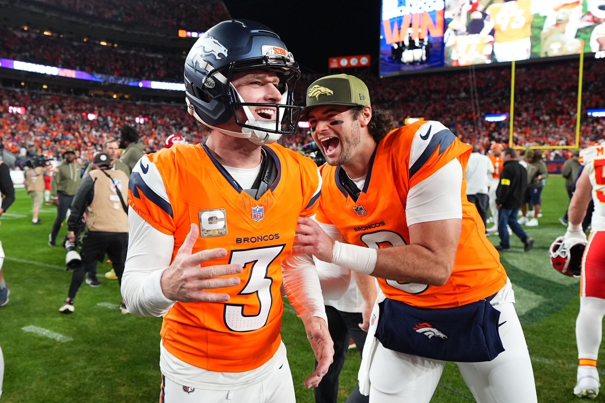 Broncos are winning despite a sputtering offense and leading the league — free download