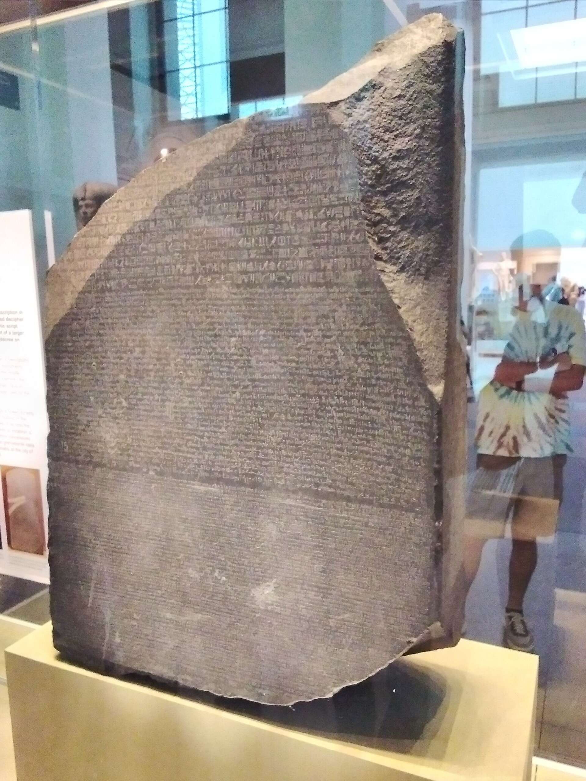 Explore London by Tube, from Rosetta Stone to gardens