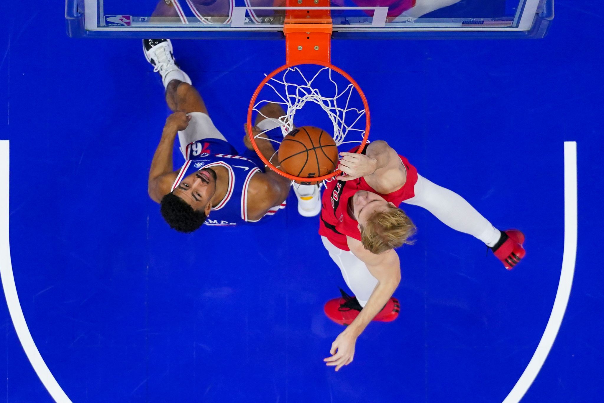 Etu Raptors Raptors win 5th straight, surging in 3rd third to beat 76ers 121-112