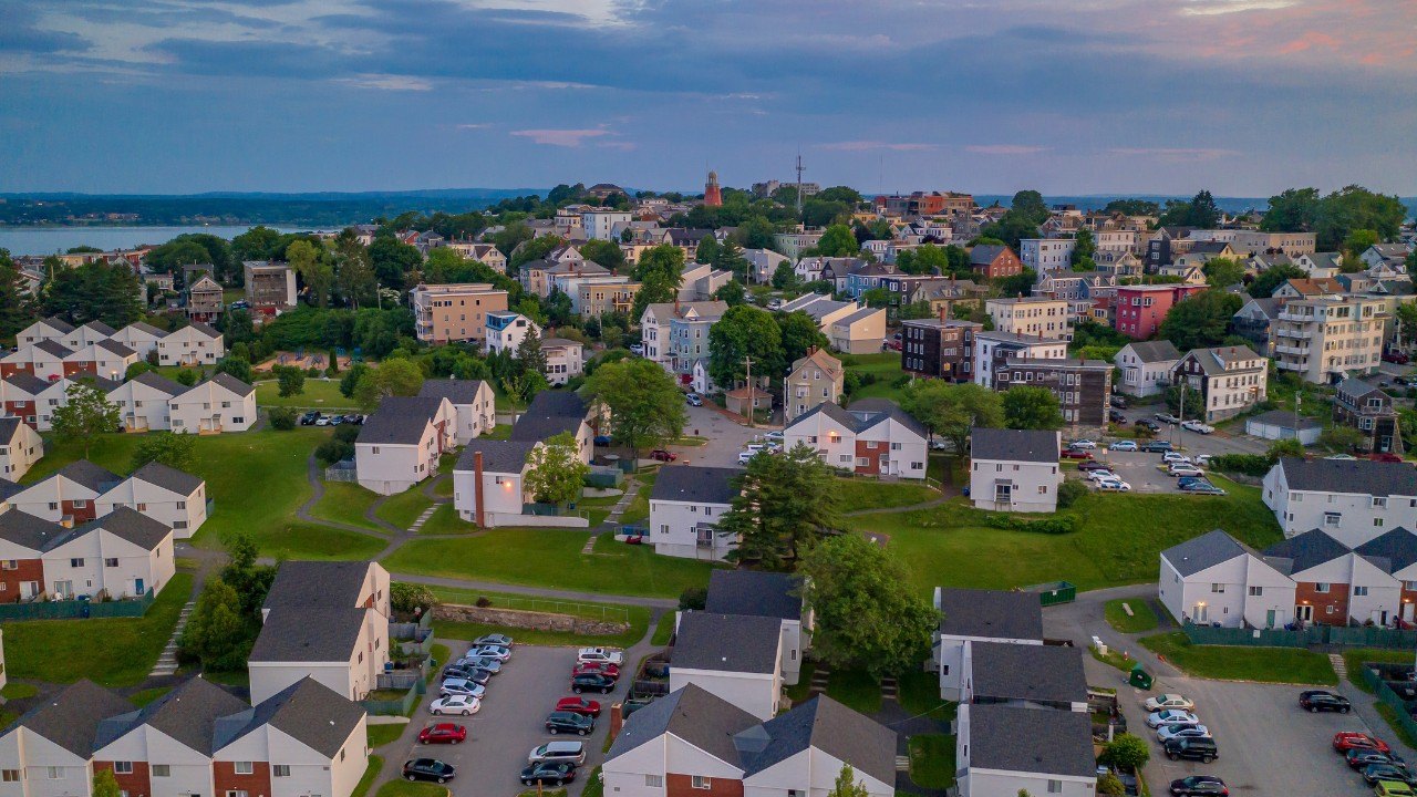 The Old Farmer's Almanac Predicts a Mild and Dry Winter for Most Maine Homeowners