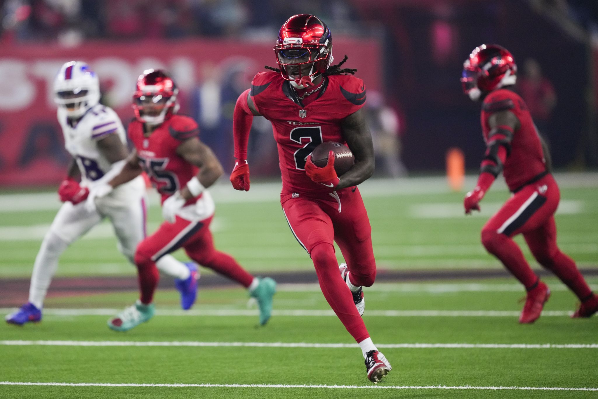 Houston Texans hold off Buffalo Bills in Week 12, stay in playoff hunt