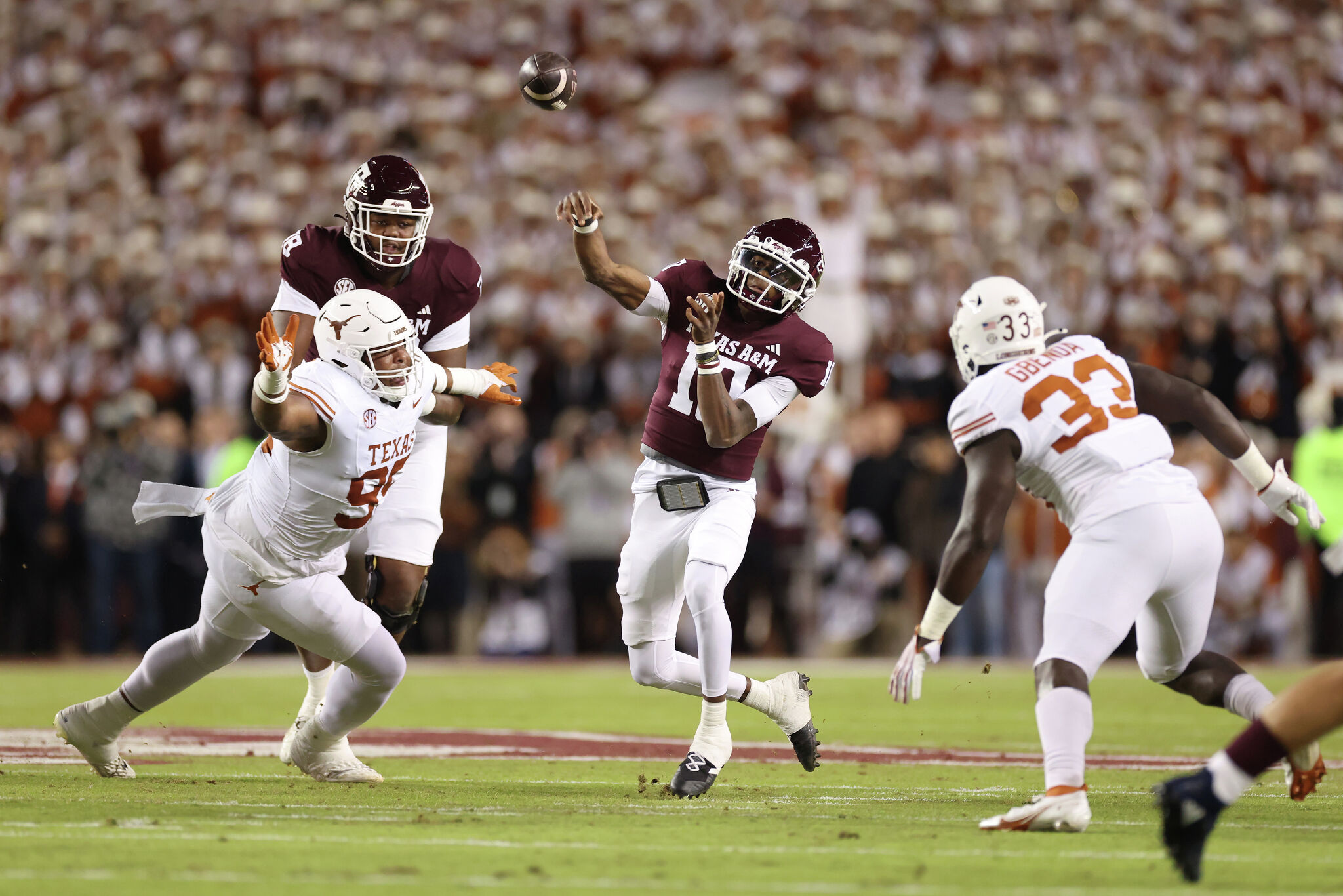 Live Updates and Betting Insights for Texas A&amp;M vs Texas Football Game