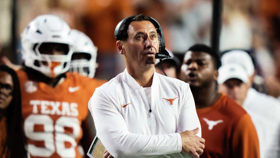 Texas Longhorns head coach Steve Sarkisian looks at the scoreboard in the fourth quarter of the Longhorns’ game against the Arkansas Razorbacks at Darrell K Royal Texas Memorial Stadium in Austin, Nov. 22, 2025.
