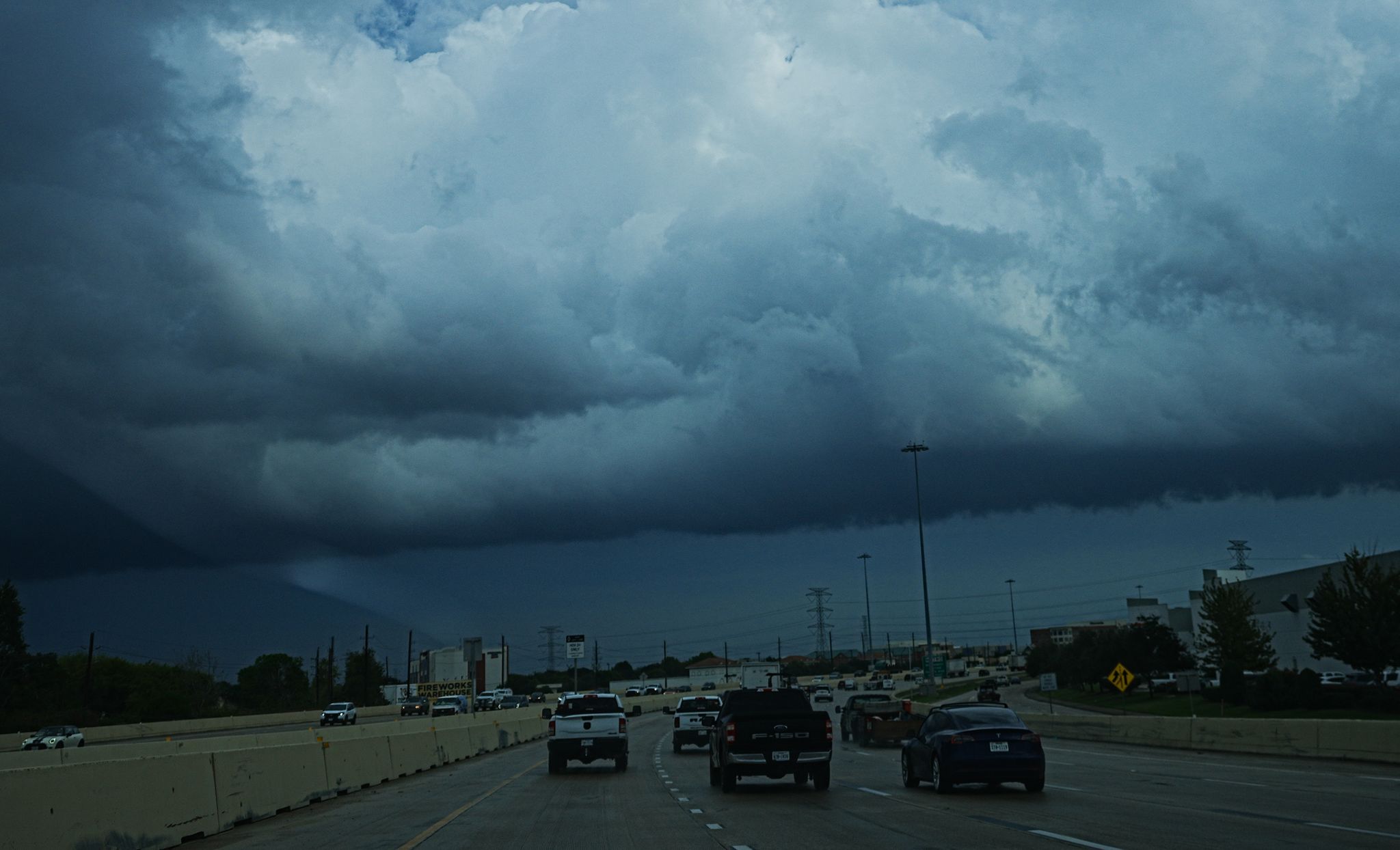 https://s.hdnux.com/photos/01/55/26/64/28667172/3/rawImage.jpg