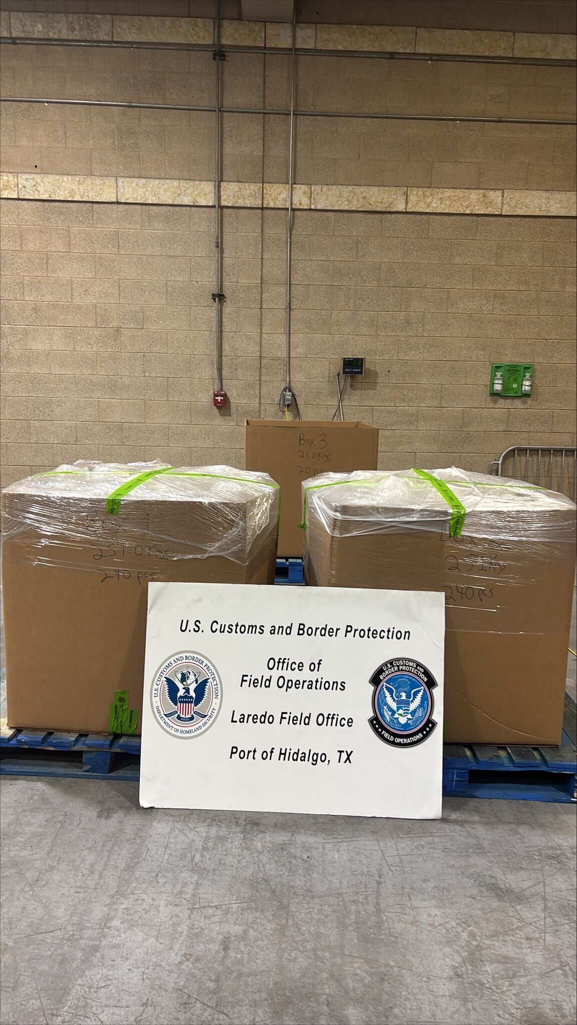Officials seize $10M of meth hidden in lettuce shipment at Texas borde