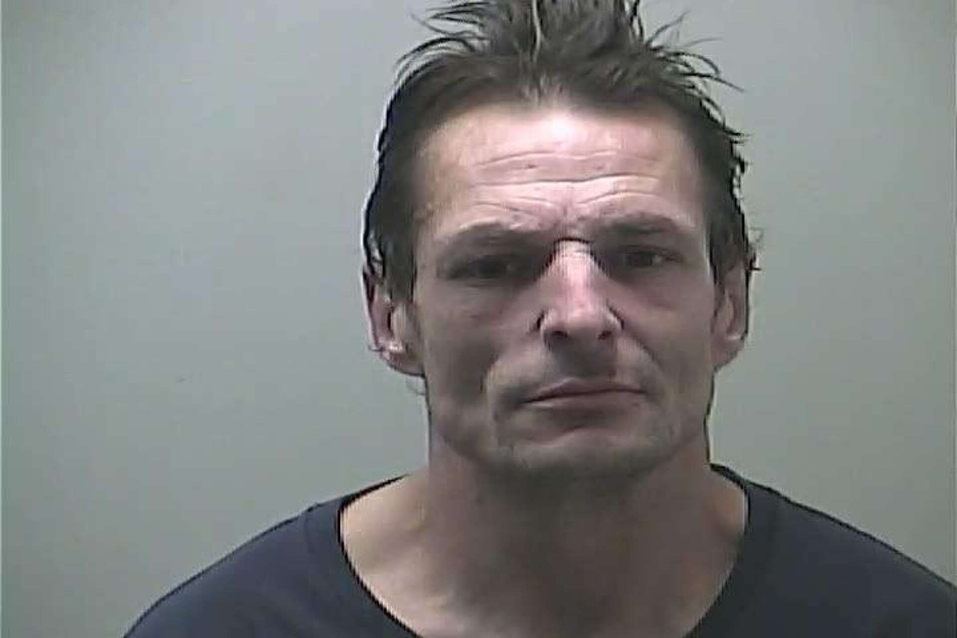 Man jailed for allegedly attempting to strangle girlfriend twice