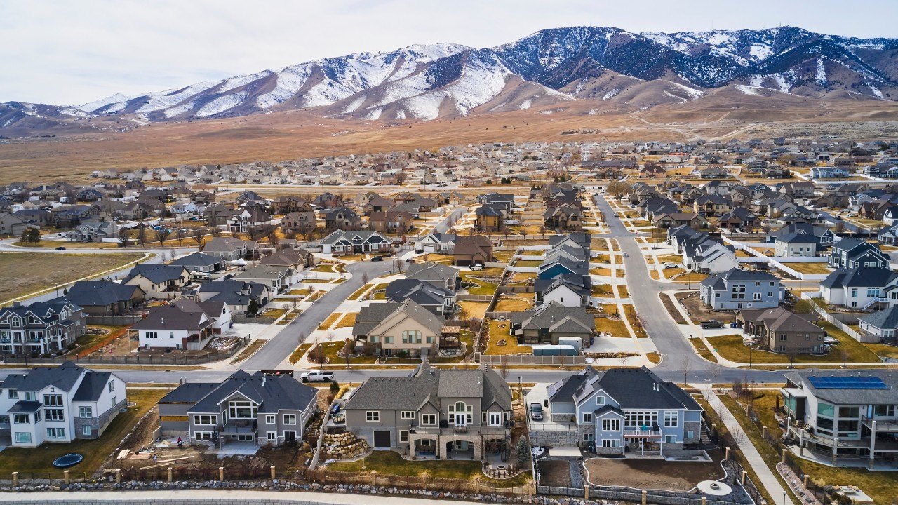 Utah Set For a Mild Yet Moist Winter, Old Farmer's Almanac Predicts