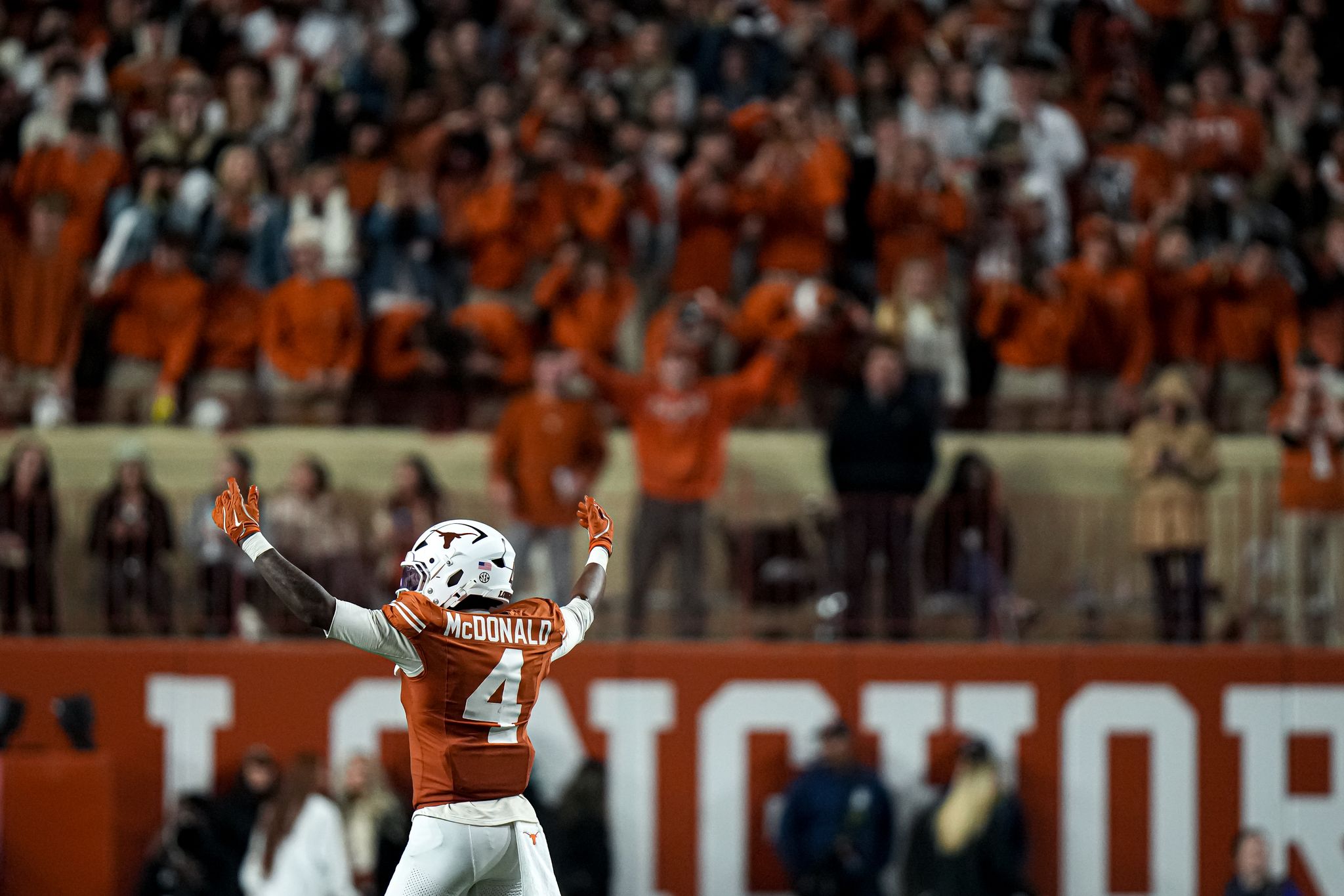 Texas football: Longhorns ranked fourth as college coaches release their preseason poll