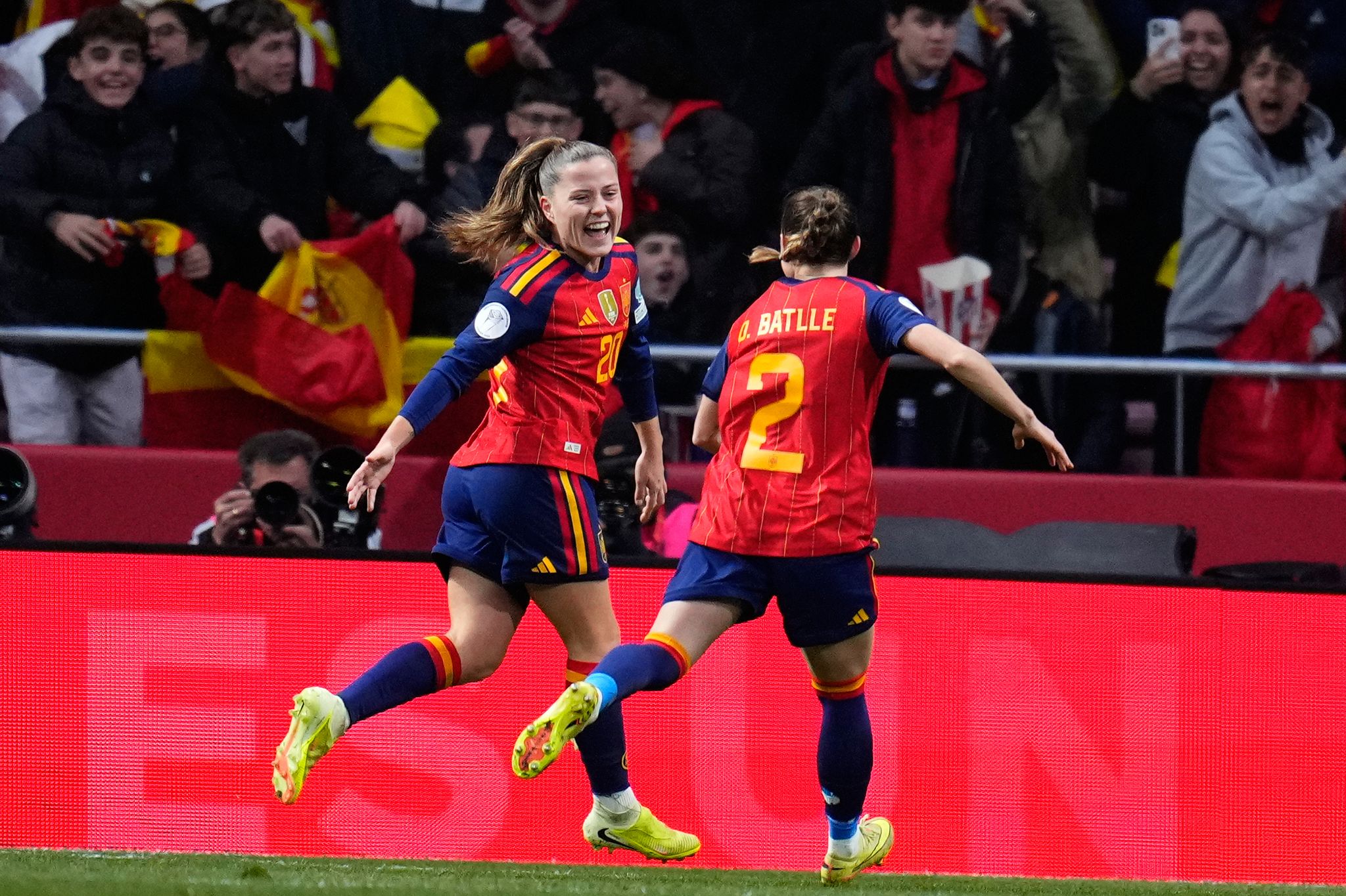 Spain keeps Women's Nations League title as Pina scores twice in 3-0 ...